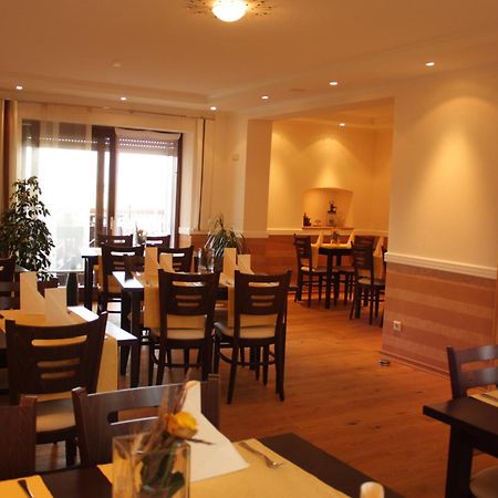 Landhotel Osswald Kirchheim am Ries Exteriör bild
