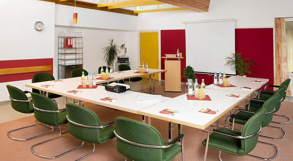 Landhotel Osswald Kirchheim am Ries Exteriör bild