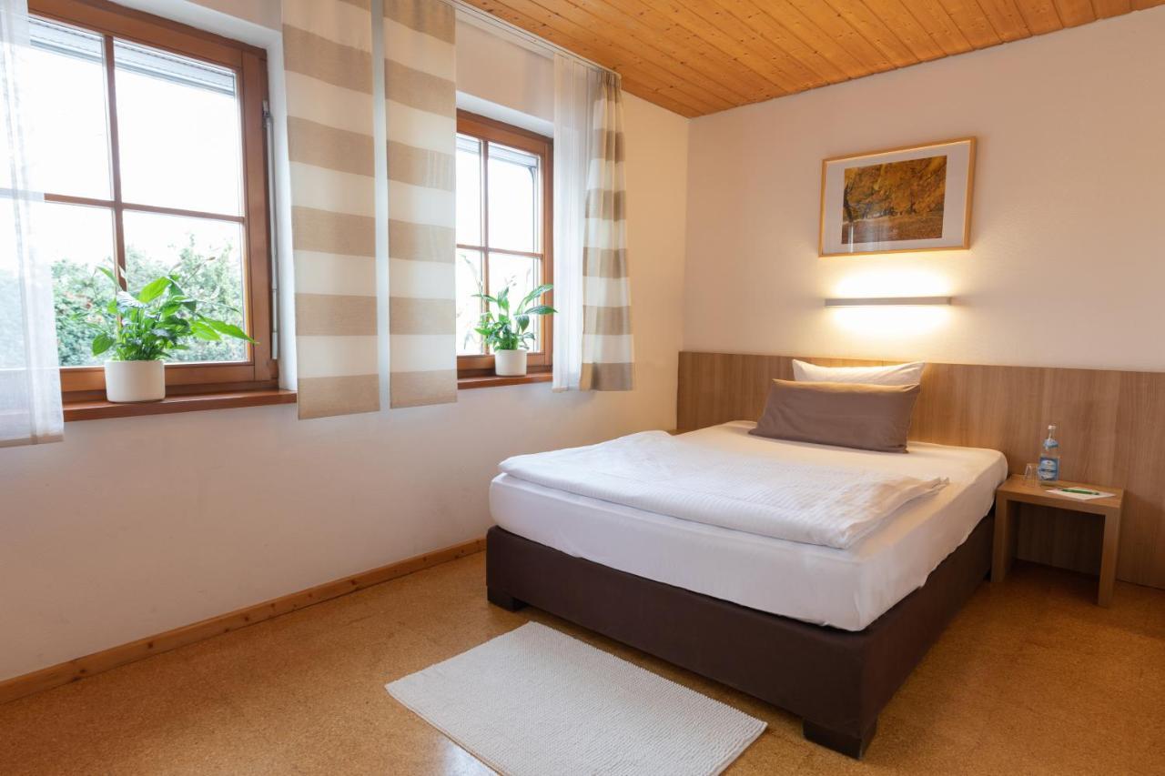 Landhotel Osswald Kirchheim am Ries Exteriör bild